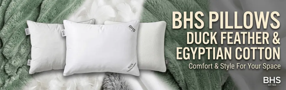 RACETRACK LIVING PILLOWS