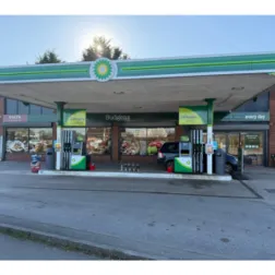 Budgens Greenacre Garage