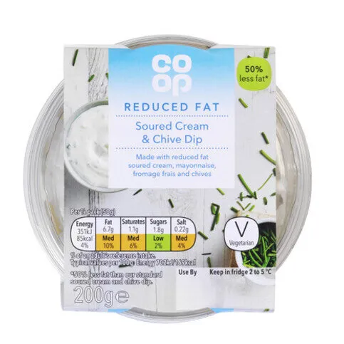 Co-op Soured Cream and Chive Dip 200g