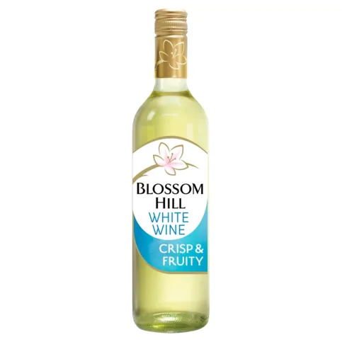 Blossom Hill White Wine Crisp & Fruity 75cl