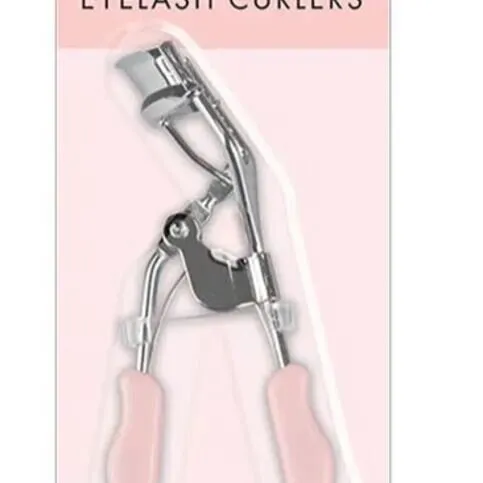 EYELASH CURLER 