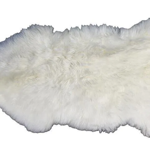 LARGE SHEEPSKIN RUG