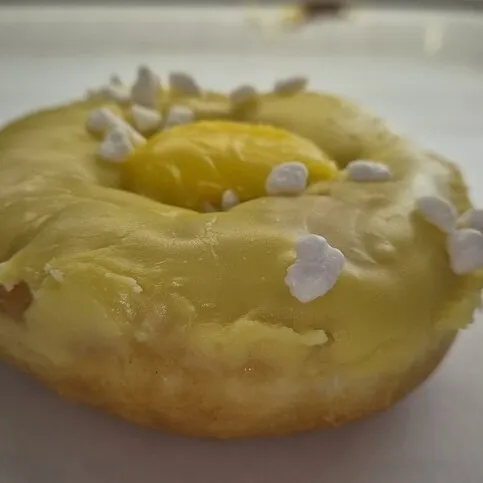 Lemon Meringue Ring Doughnut 