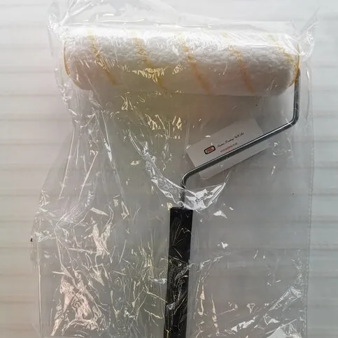 Paint Roller with handle (also pole mountable) - Medium Pile 9” (230mm)