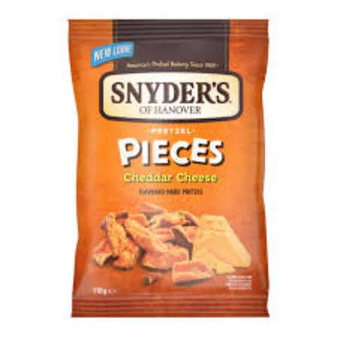 SNYDERS PIECES CHEDDAR CHEESE HARD PRETZEL 110G