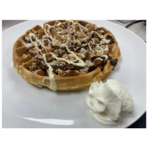 White Kinder Bueno Waffle & Ice Cream