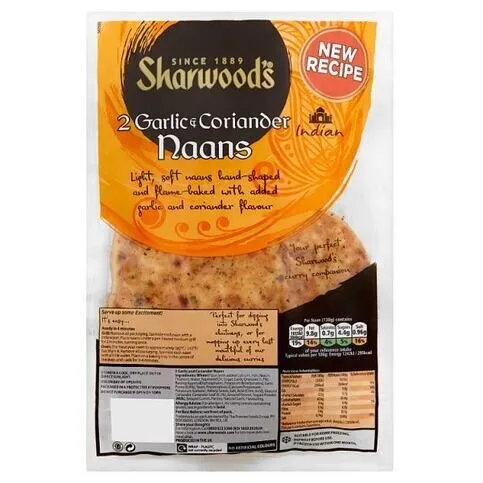 Sharwood's 2 Garlic & Coriander Flame-Baked Naans