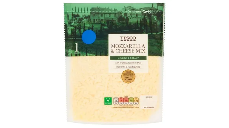 Tesco Grated Mozzarella & Cheese Mix 250g