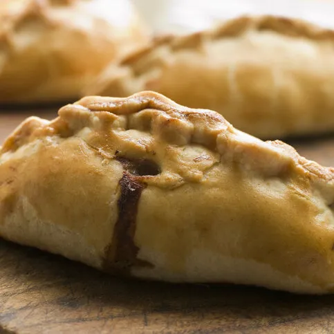 BEEF PASTY 225G
