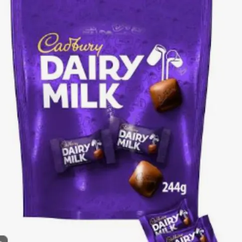 CADBURY DAIRY MILK CHUNK POUCH PS
