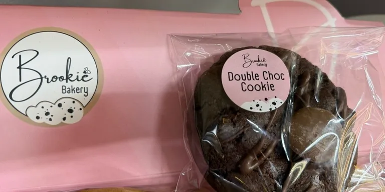 Double Choc Chip Cookie