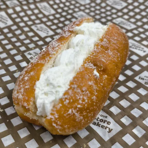 Fresh Cream Cake 