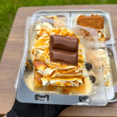 Galaxy Caramel Tres Leche Cookie