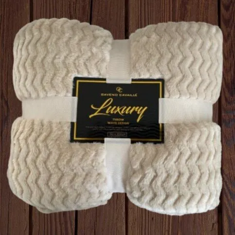 Gaveno Cavailia Luxury Wave Throw 150 x 200 CM 