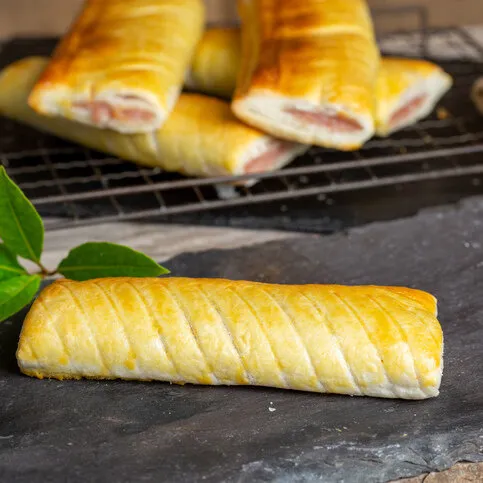 Jumbo Sausage Roll 