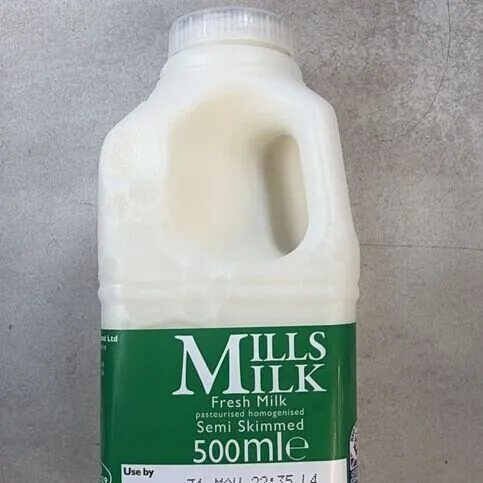 Mills Milk Semi Skimmed 500ml
