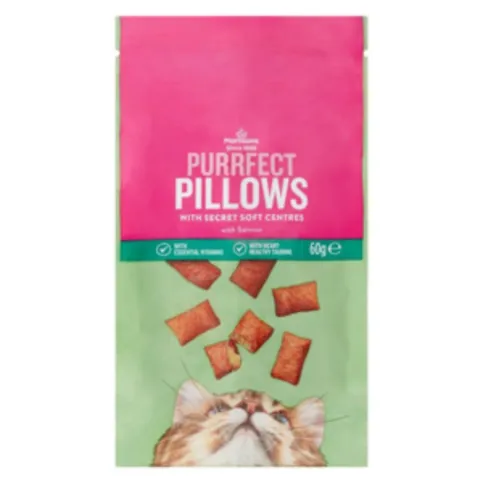 Morrisons Salmon Cat Snack Pillows 60g