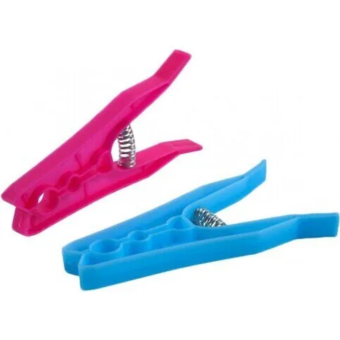 Plastic Pegs