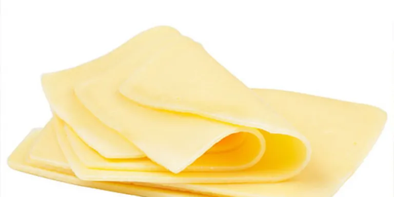 Ser Edam 99p per 100g *Minimum 300g*