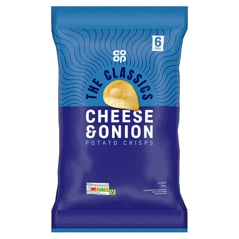Co-op The Classics Cheese & Onion Potato Crisps 6 x 25g (150g)
