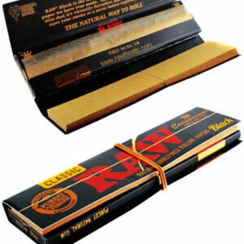 RAW BLACK CONNOISSEUR KINGSIZE SLIM + TIPS